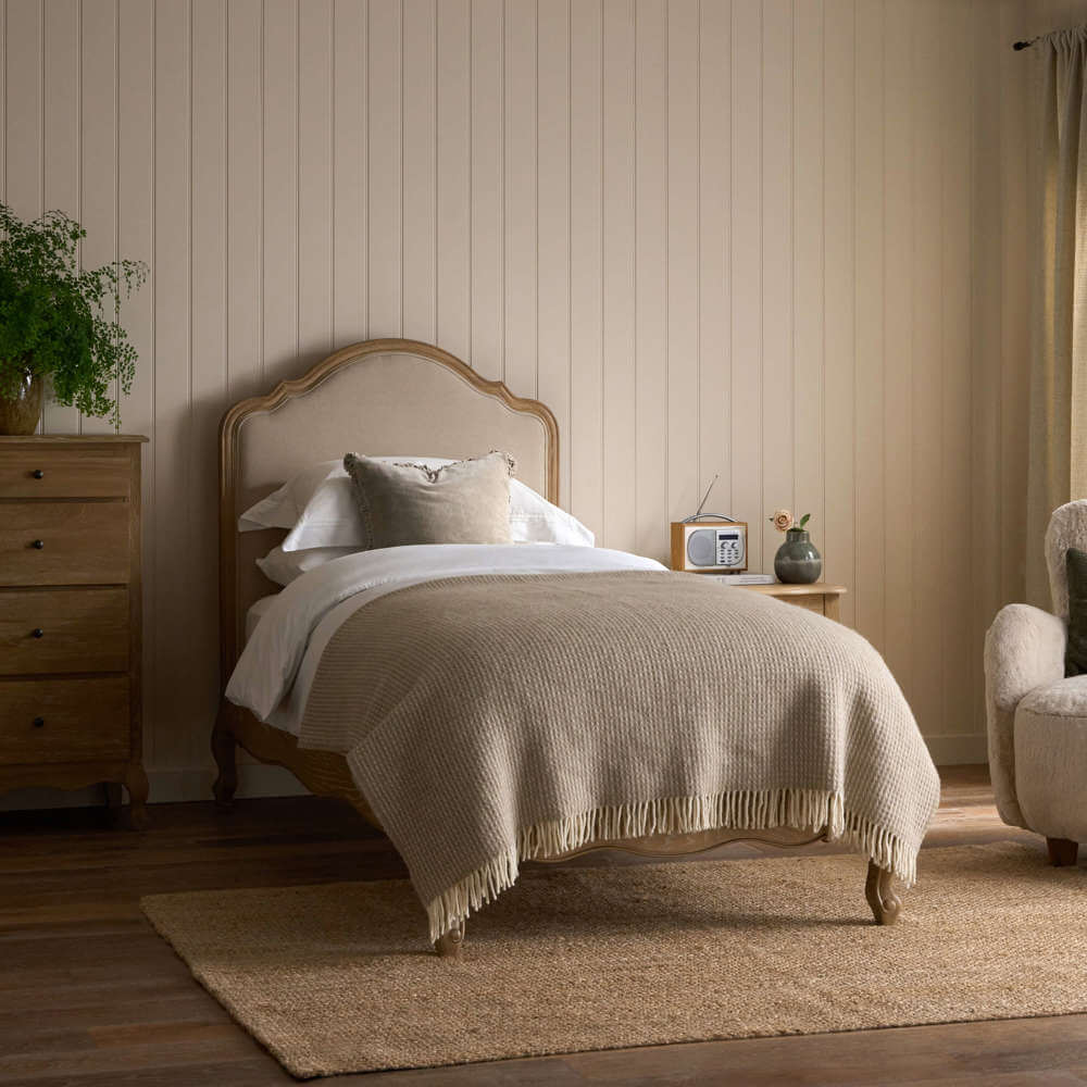 Sienna Linen Beau Bed